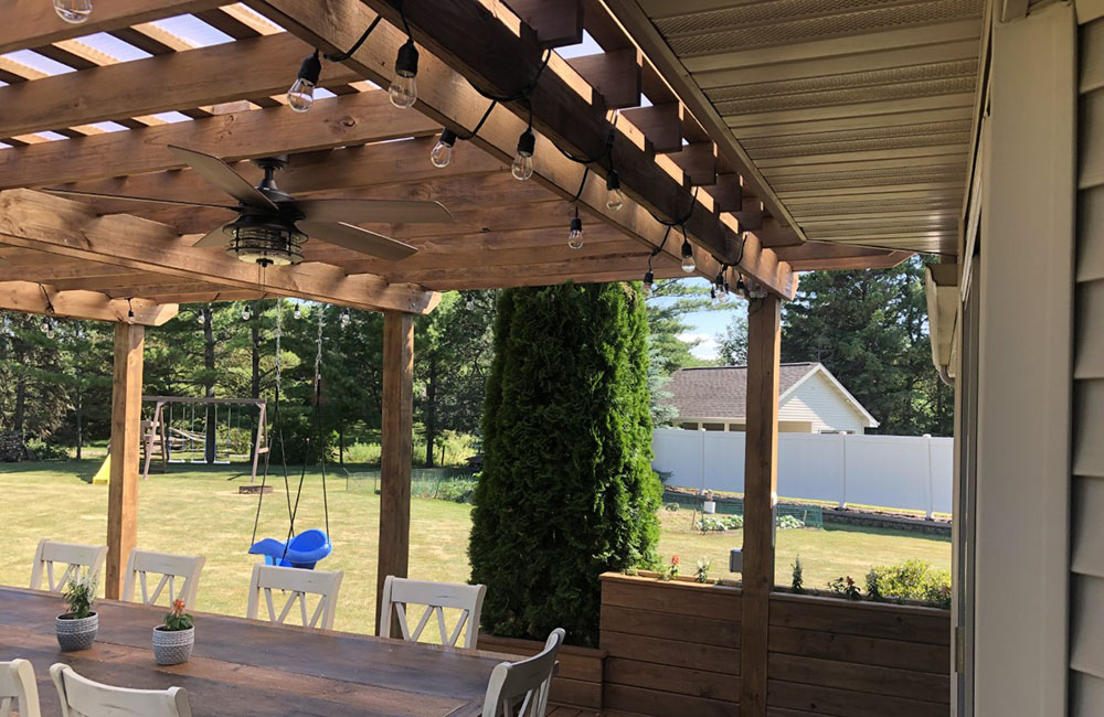 polycarbonate pergola roof