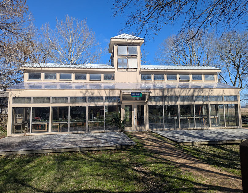 Armand Bayou Nature Center - Greenhouse